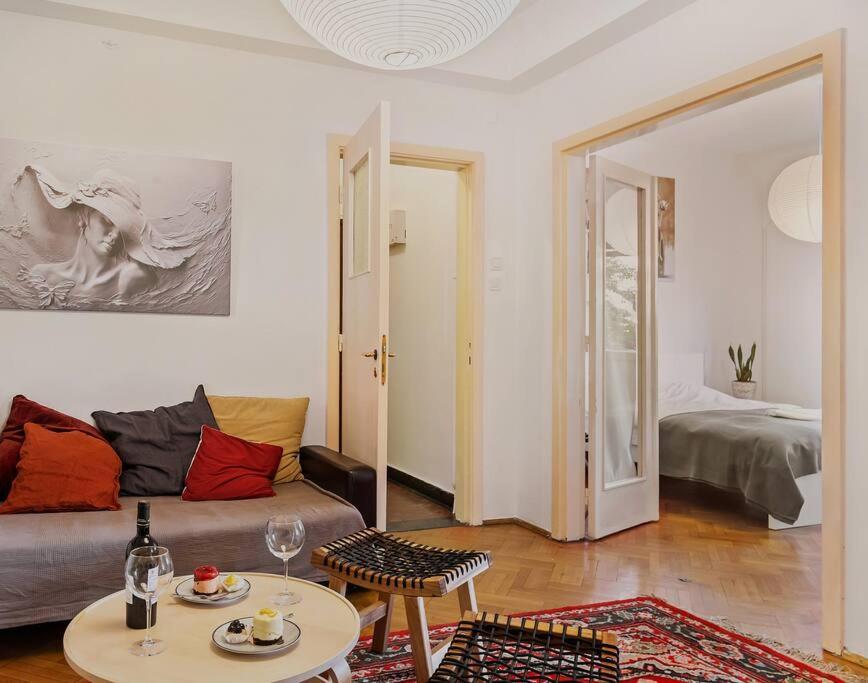 Ultra-Central University Square Apartament Apartament 布加勒斯特 外观 照片