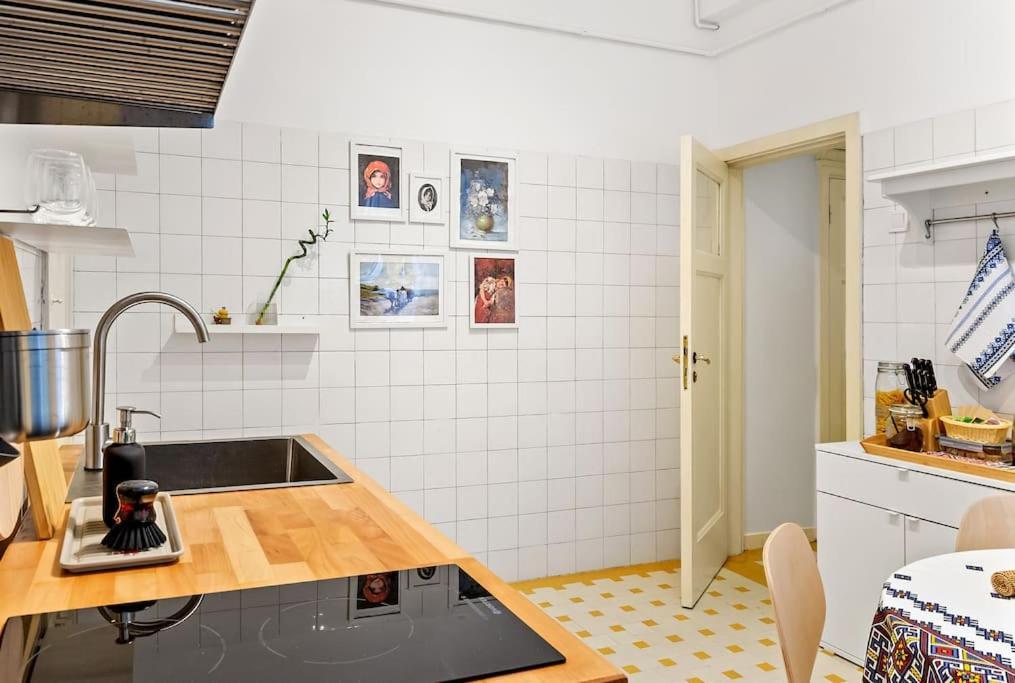 Ultra-Central University Square Apartament Apartament 布加勒斯特 外观 照片