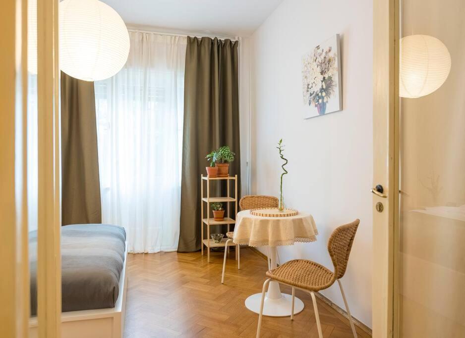 Ultra-Central University Square Apartament Apartament 布加勒斯特 外观 照片